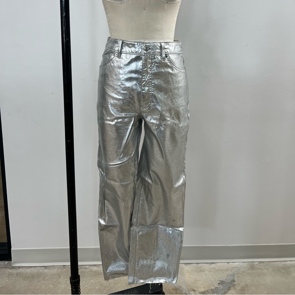 Express Silver Metallic Pants Size 6 - Picture 2 of 6
